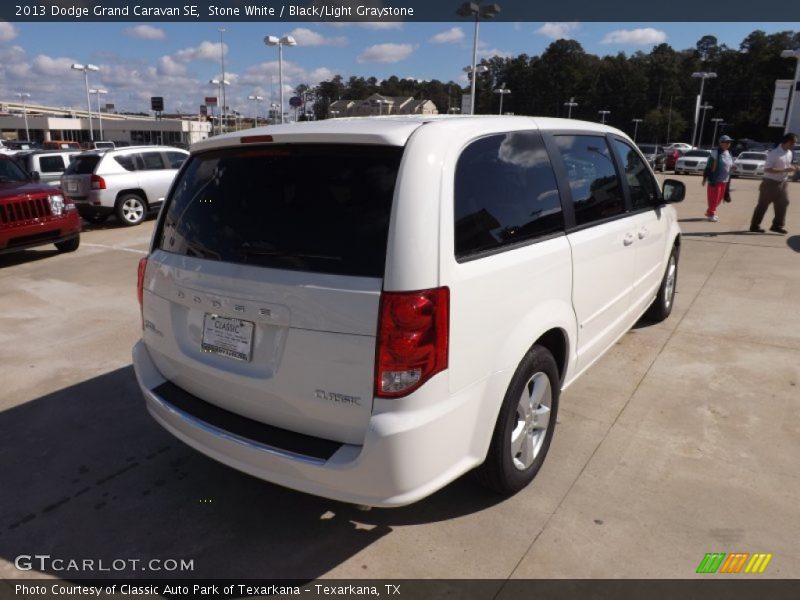 Stone White / Black/Light Graystone 2013 Dodge Grand Caravan SE