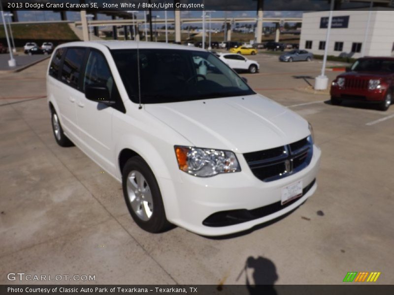 Stone White / Black/Light Graystone 2013 Dodge Grand Caravan SE