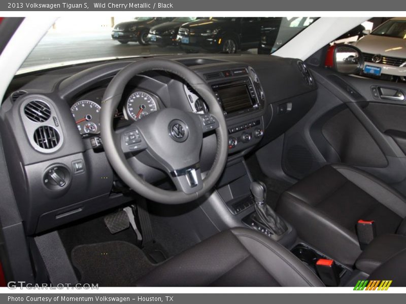 Wild Cherry Metallic / Black 2013 Volkswagen Tiguan S
