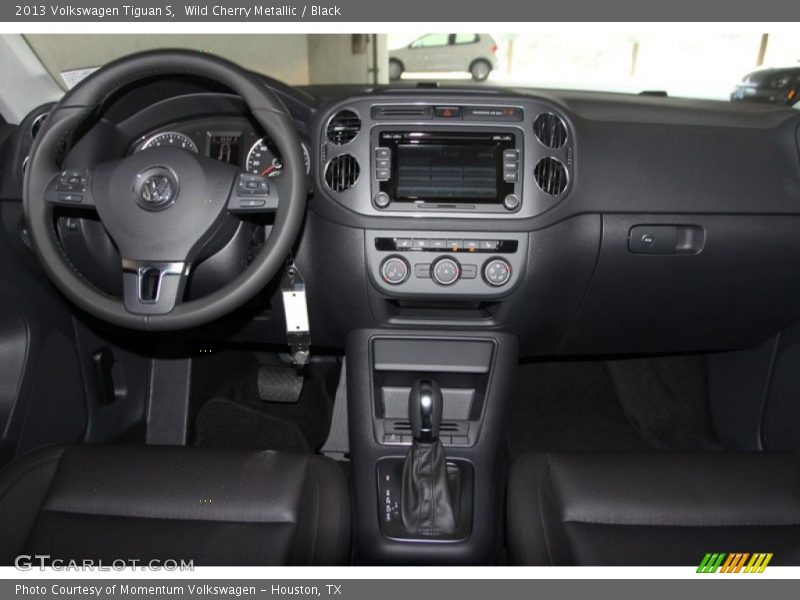 Wild Cherry Metallic / Black 2013 Volkswagen Tiguan S