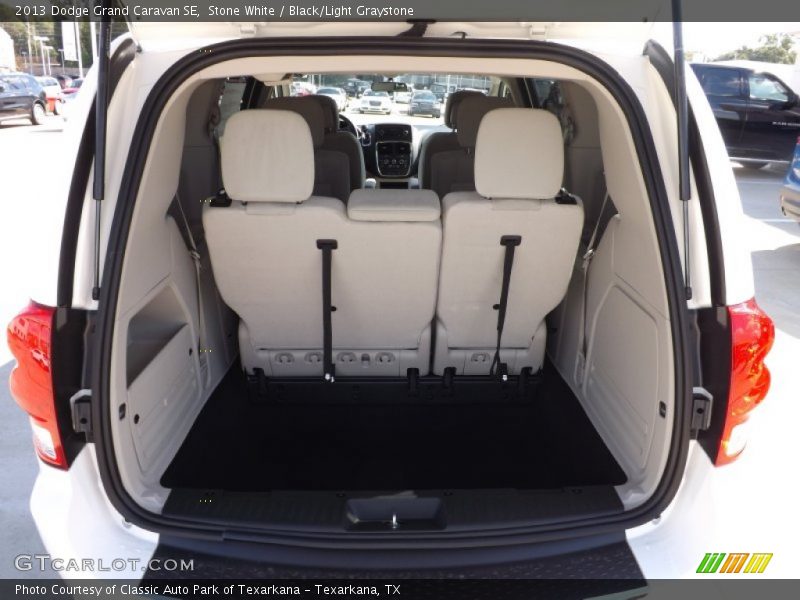 Stone White / Black/Light Graystone 2013 Dodge Grand Caravan SE