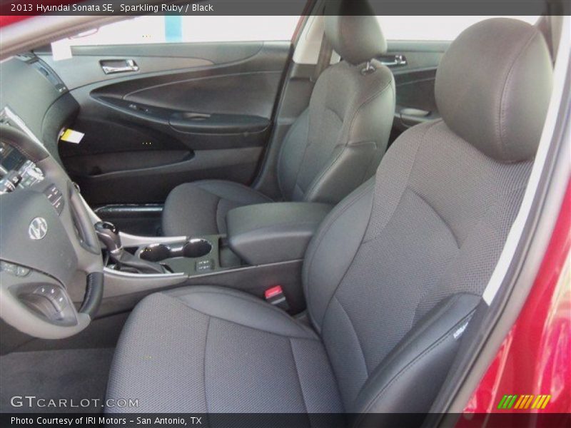 Sparkling Ruby / Black 2013 Hyundai Sonata SE