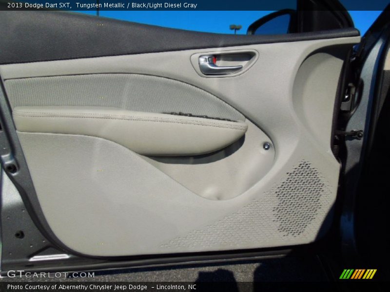 Tungsten Metallic / Black/Light Diesel Gray 2013 Dodge Dart SXT