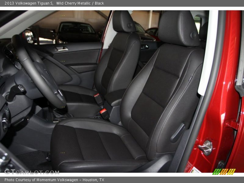 Wild Cherry Metallic / Black 2013 Volkswagen Tiguan S