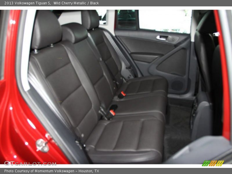 Wild Cherry Metallic / Black 2013 Volkswagen Tiguan S
