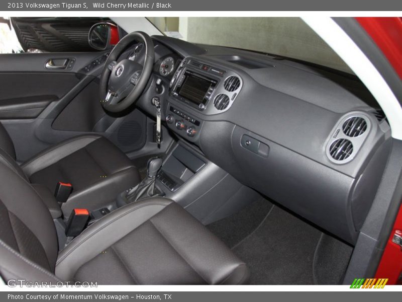 Wild Cherry Metallic / Black 2013 Volkswagen Tiguan S
