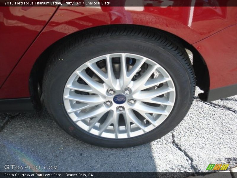  2013 Focus Titanium Sedan Wheel
