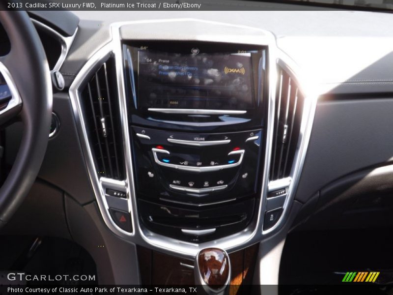 Platinum Ice Tricoat / Ebony/Ebony 2013 Cadillac SRX Luxury FWD