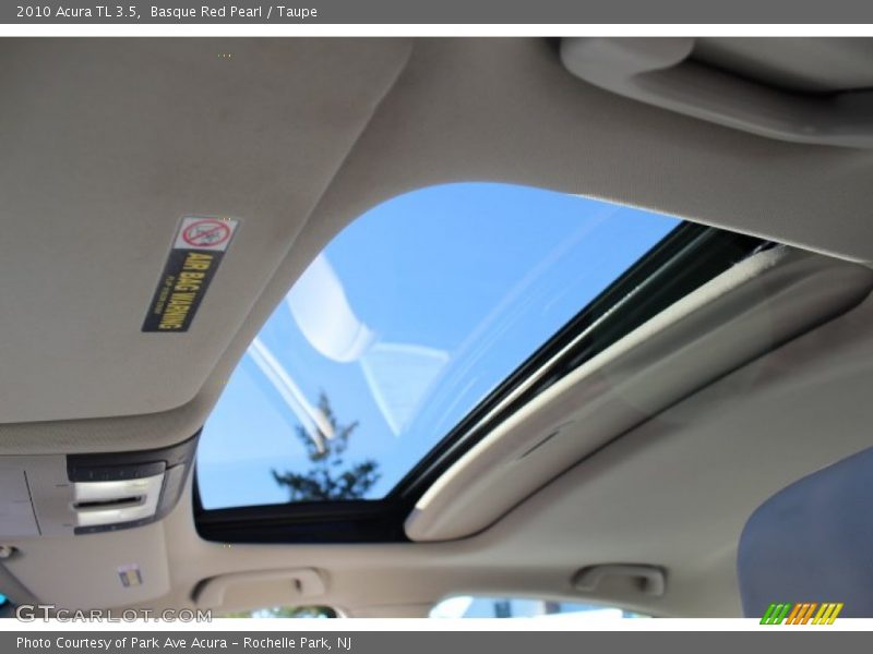 Sunroof of 2010 TL 3.5