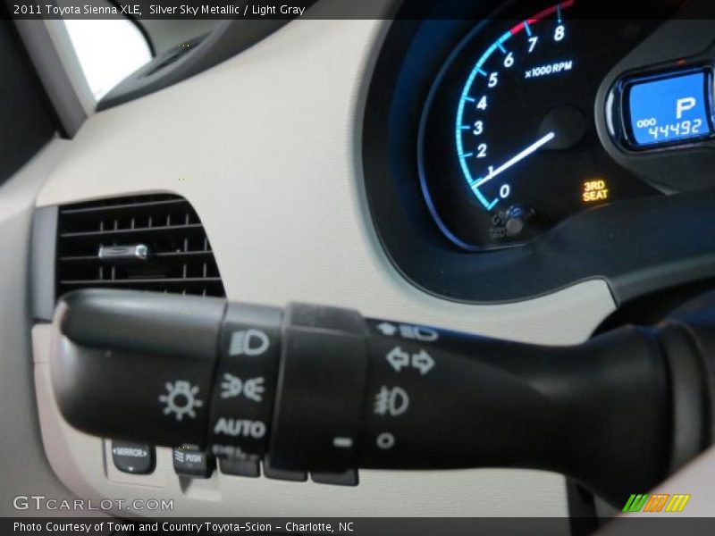 Silver Sky Metallic / Light Gray 2011 Toyota Sienna XLE