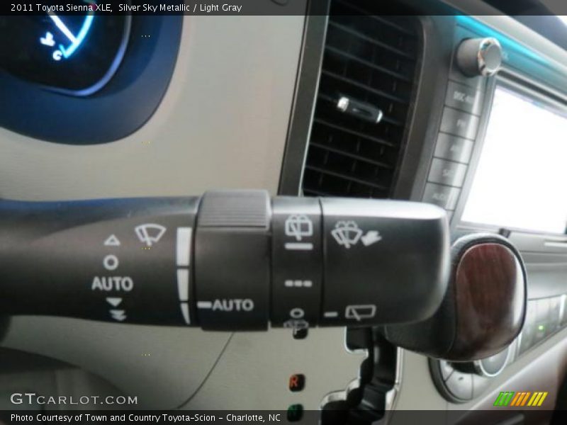 Silver Sky Metallic / Light Gray 2011 Toyota Sienna XLE