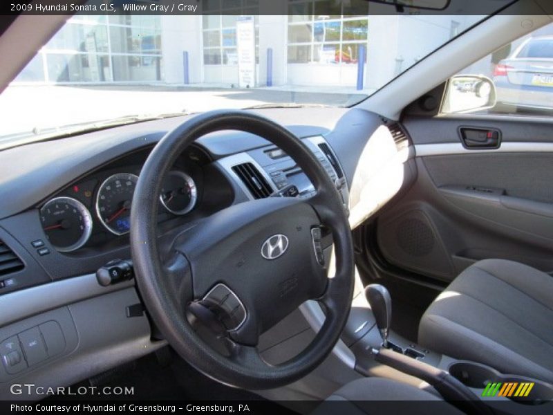 Willow Gray / Gray 2009 Hyundai Sonata GLS