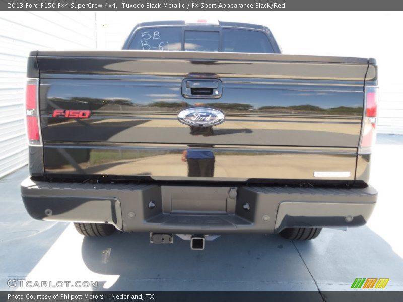 Tuxedo Black Metallic / FX Sport Appearance Black/Red 2013 Ford F150 FX4 SuperCrew 4x4