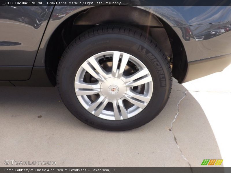 Gray Flannel Metallic / Light Titanium/Ebony 2013 Cadillac SRX FWD