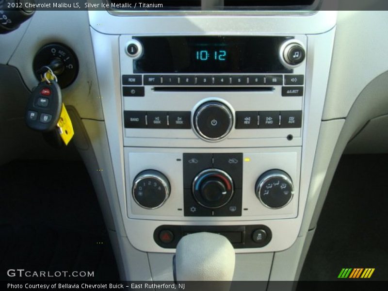 Silver Ice Metallic / Titanium 2012 Chevrolet Malibu LS