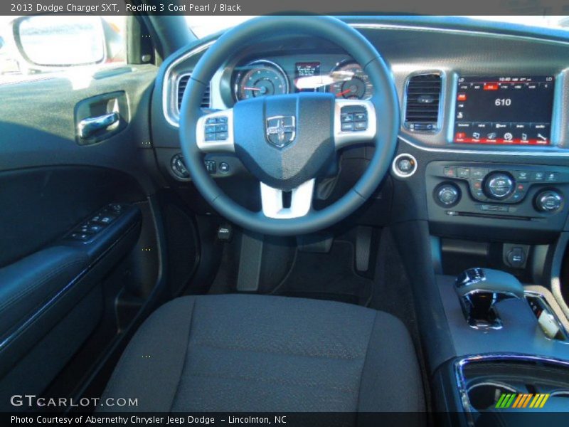 Redline 3 Coat Pearl / Black 2013 Dodge Charger SXT