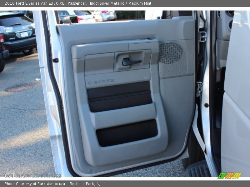 Ingot Silver Metallic / Medium Flint 2010 Ford E Series Van E350 XLT Passenger