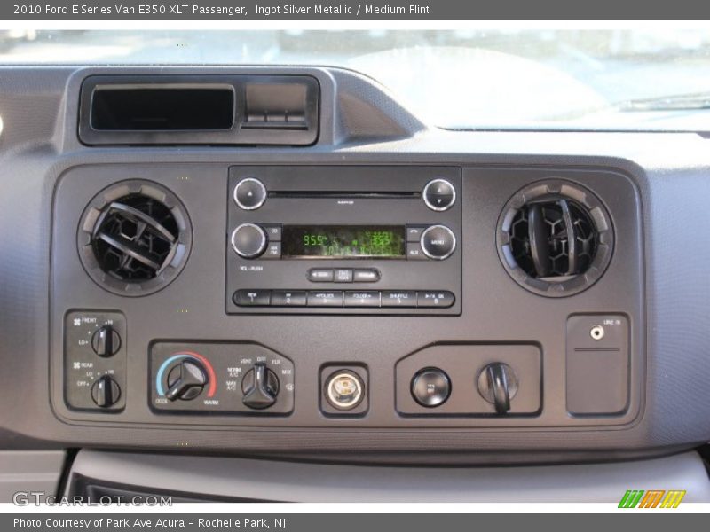 Ingot Silver Metallic / Medium Flint 2010 Ford E Series Van E350 XLT Passenger