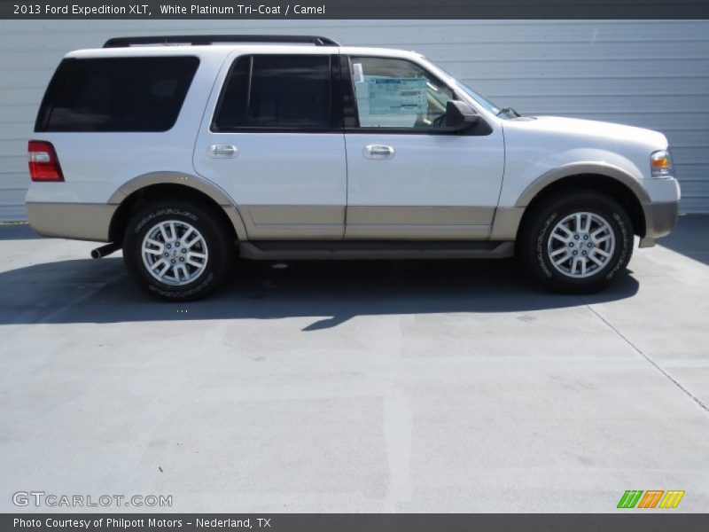 White Platinum Tri-Coat / Camel 2013 Ford Expedition XLT