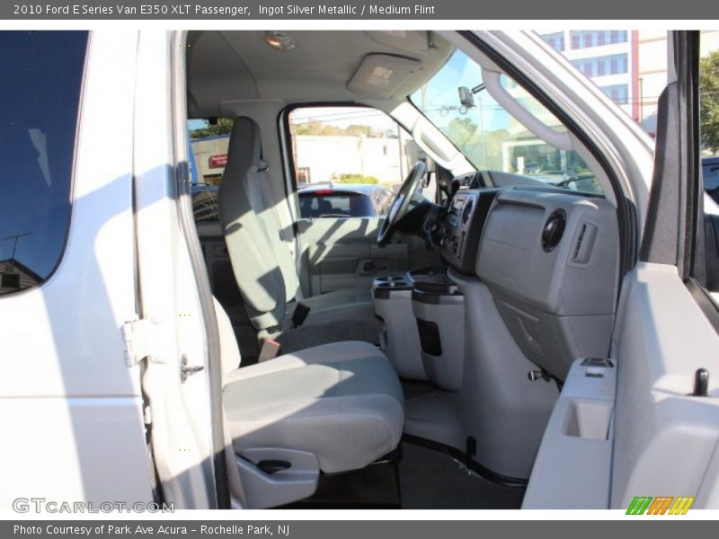 Ingot Silver Metallic / Medium Flint 2010 Ford E Series Van E350 XLT Passenger