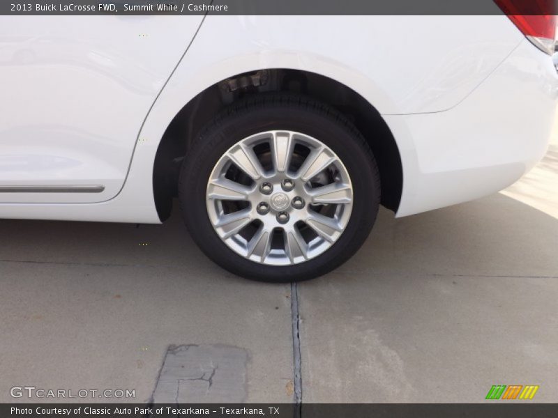 Summit White / Cashmere 2013 Buick LaCrosse FWD