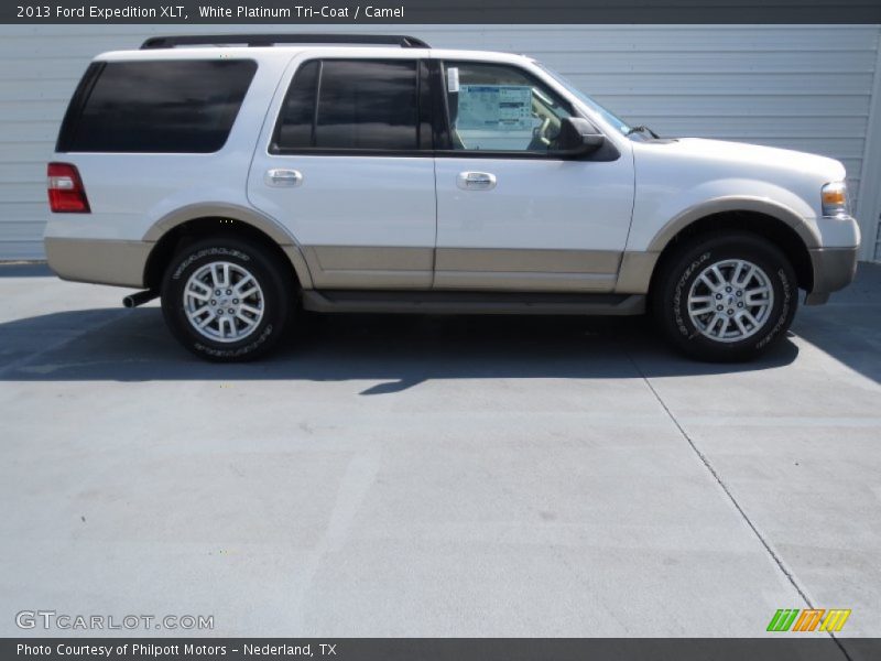 White Platinum Tri-Coat / Camel 2013 Ford Expedition XLT