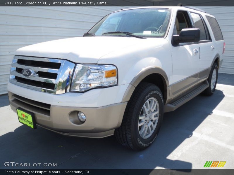 White Platinum Tri-Coat / Camel 2013 Ford Expedition XLT