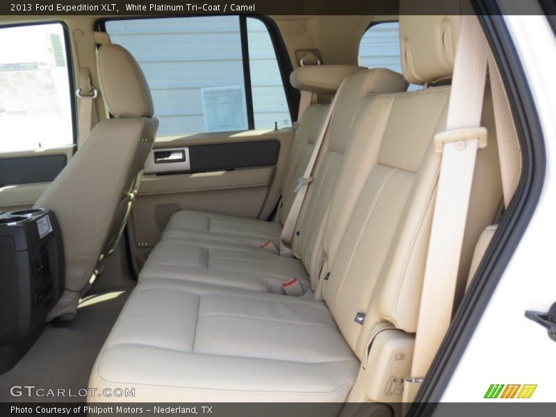 White Platinum Tri-Coat / Camel 2013 Ford Expedition XLT