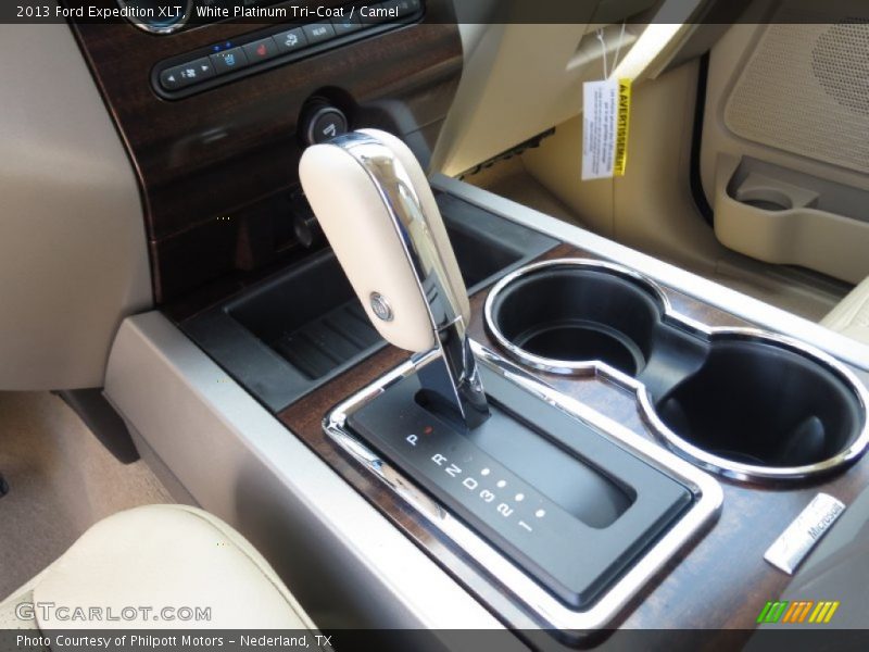 White Platinum Tri-Coat / Camel 2013 Ford Expedition XLT
