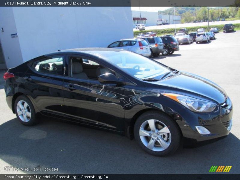 Midnight Black / Gray 2013 Hyundai Elantra GLS