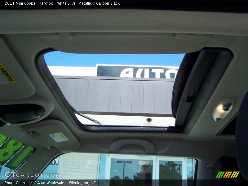 White Silver Metallic / Carbon Black 2011 Mini Cooper Hardtop