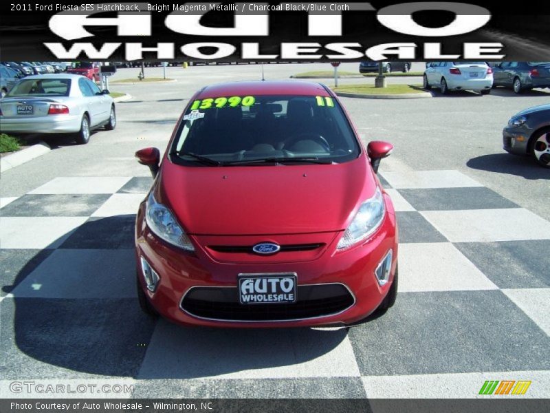 Bright Magenta Metallic / Charcoal Black/Blue Cloth 2011 Ford Fiesta SES Hatchback