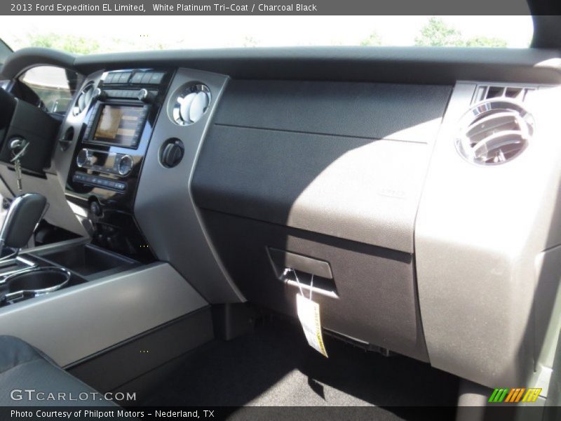 White Platinum Tri-Coat / Charcoal Black 2013 Ford Expedition EL Limited