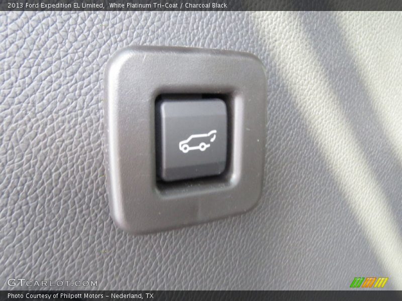 White Platinum Tri-Coat / Charcoal Black 2013 Ford Expedition EL Limited