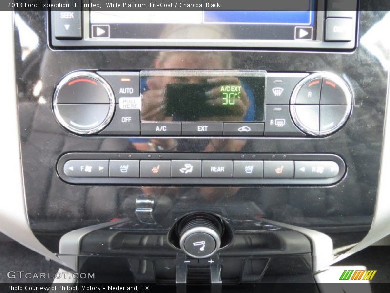 Controls of 2013 Expedition EL Limited