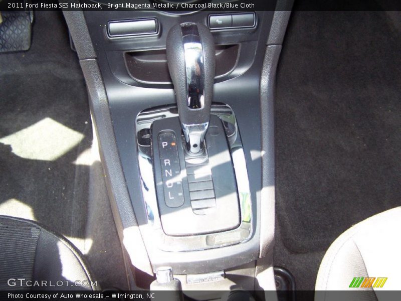 Bright Magenta Metallic / Charcoal Black/Blue Cloth 2011 Ford Fiesta SES Hatchback