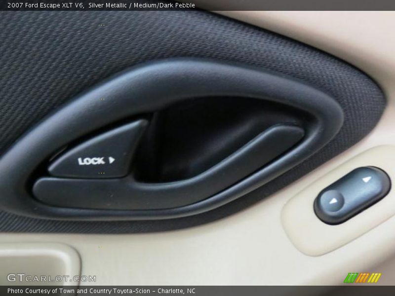 Silver Metallic / Medium/Dark Pebble 2007 Ford Escape XLT V6