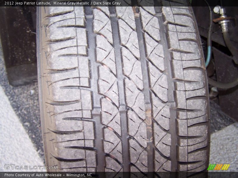 Mineral Gray Metallic / Dark Slate Gray 2012 Jeep Patriot Latitude