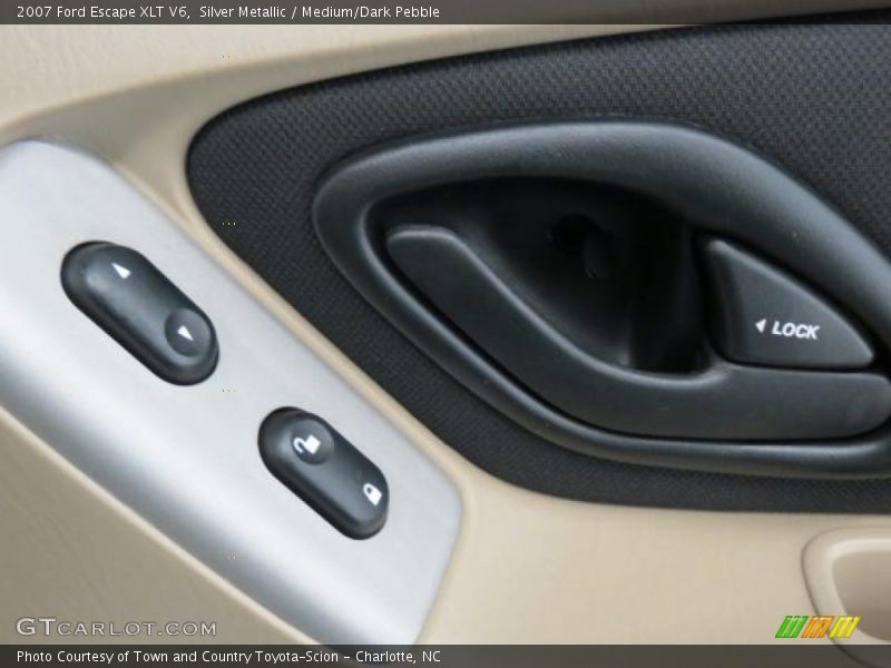 Silver Metallic / Medium/Dark Pebble 2007 Ford Escape XLT V6