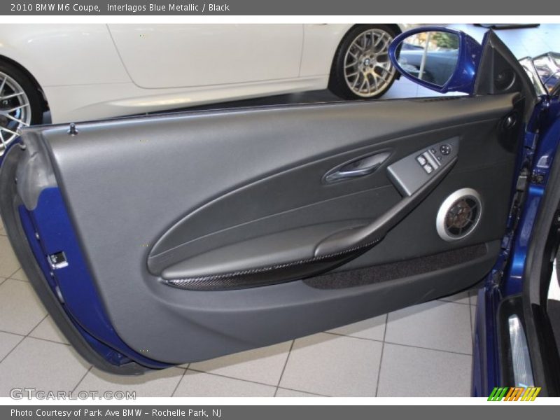 Door Panel of 2010 M6 Coupe