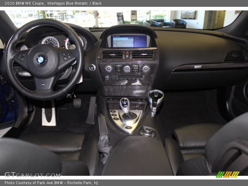 Dashboard of 2010 M6 Coupe