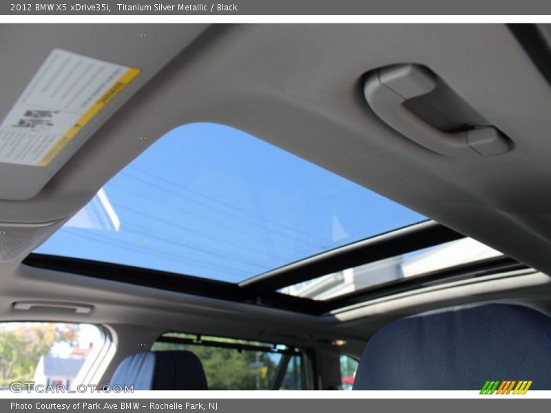 Sunroof of 2012 X5 xDrive35i