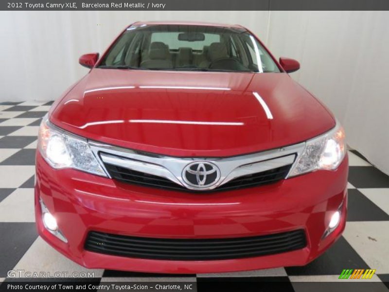 Barcelona Red Metallic / Ivory 2012 Toyota Camry XLE