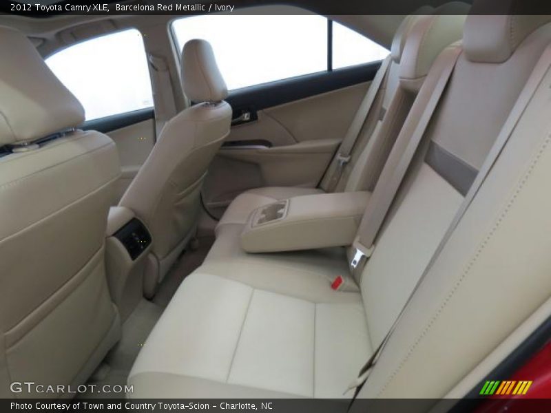 Barcelona Red Metallic / Ivory 2012 Toyota Camry XLE