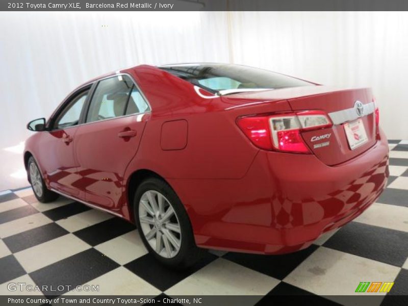 Barcelona Red Metallic / Ivory 2012 Toyota Camry XLE