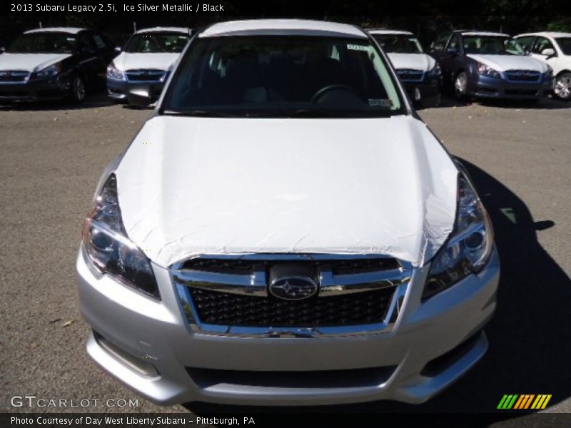 Ice Silver Metallic / Black 2013 Subaru Legacy 2.5i