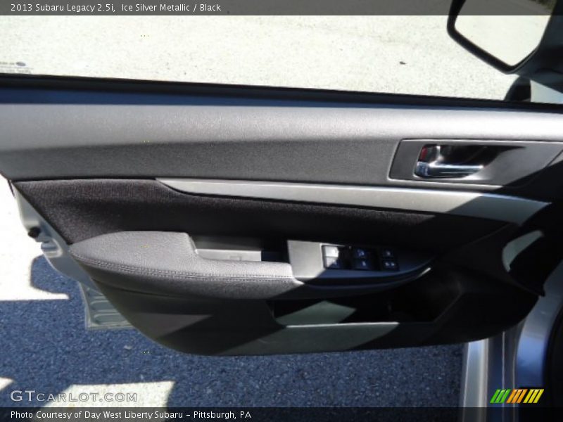 Ice Silver Metallic / Black 2013 Subaru Legacy 2.5i
