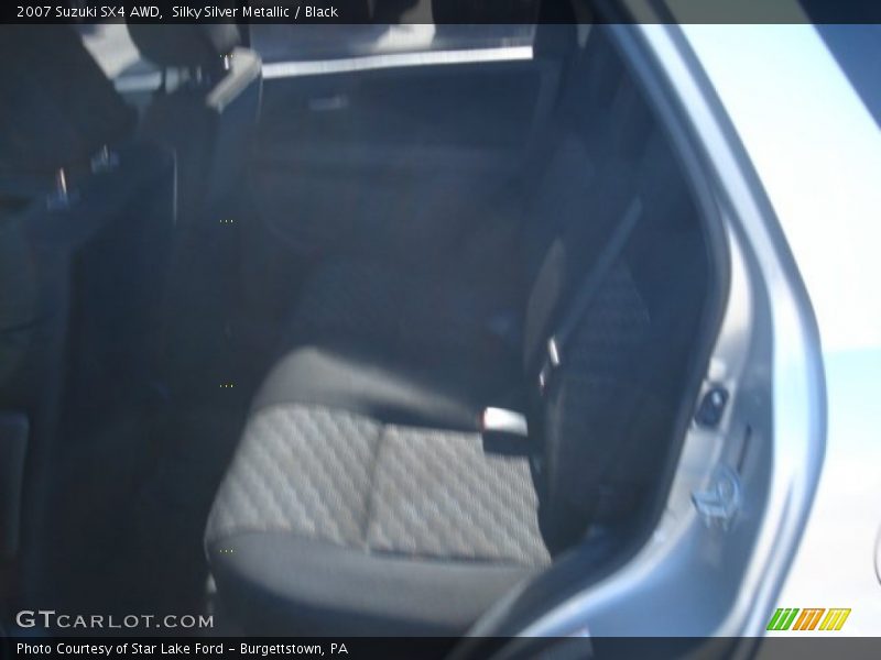 Silky Silver Metallic / Black 2007 Suzuki SX4 AWD