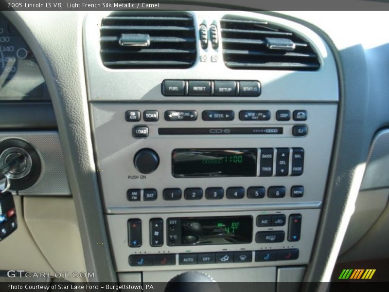 Light French Silk Metallic / Camel 2005 Lincoln LS V8