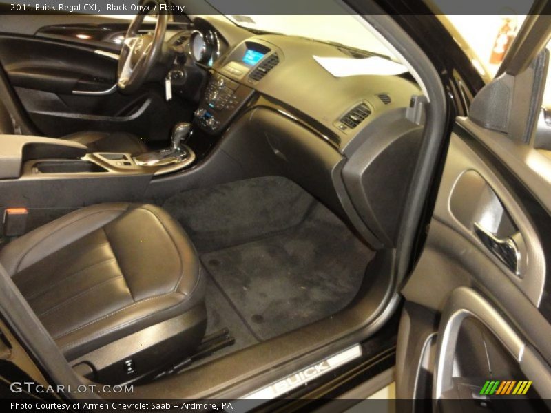 Black Onyx / Ebony 2011 Buick Regal CXL